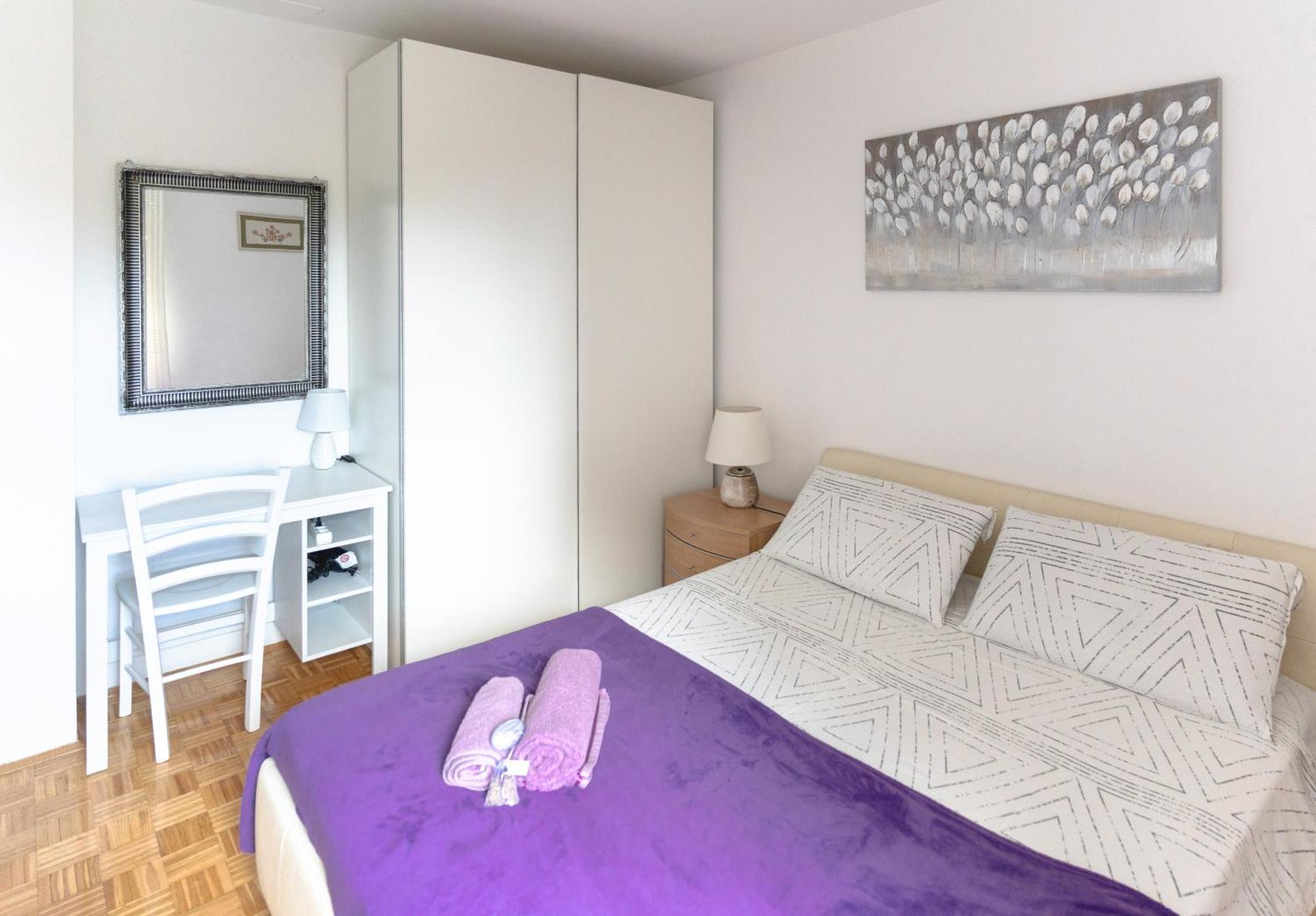 Apartment Kristina, Comfortable And Close To The Center Split Ngoại thất bức ảnh
